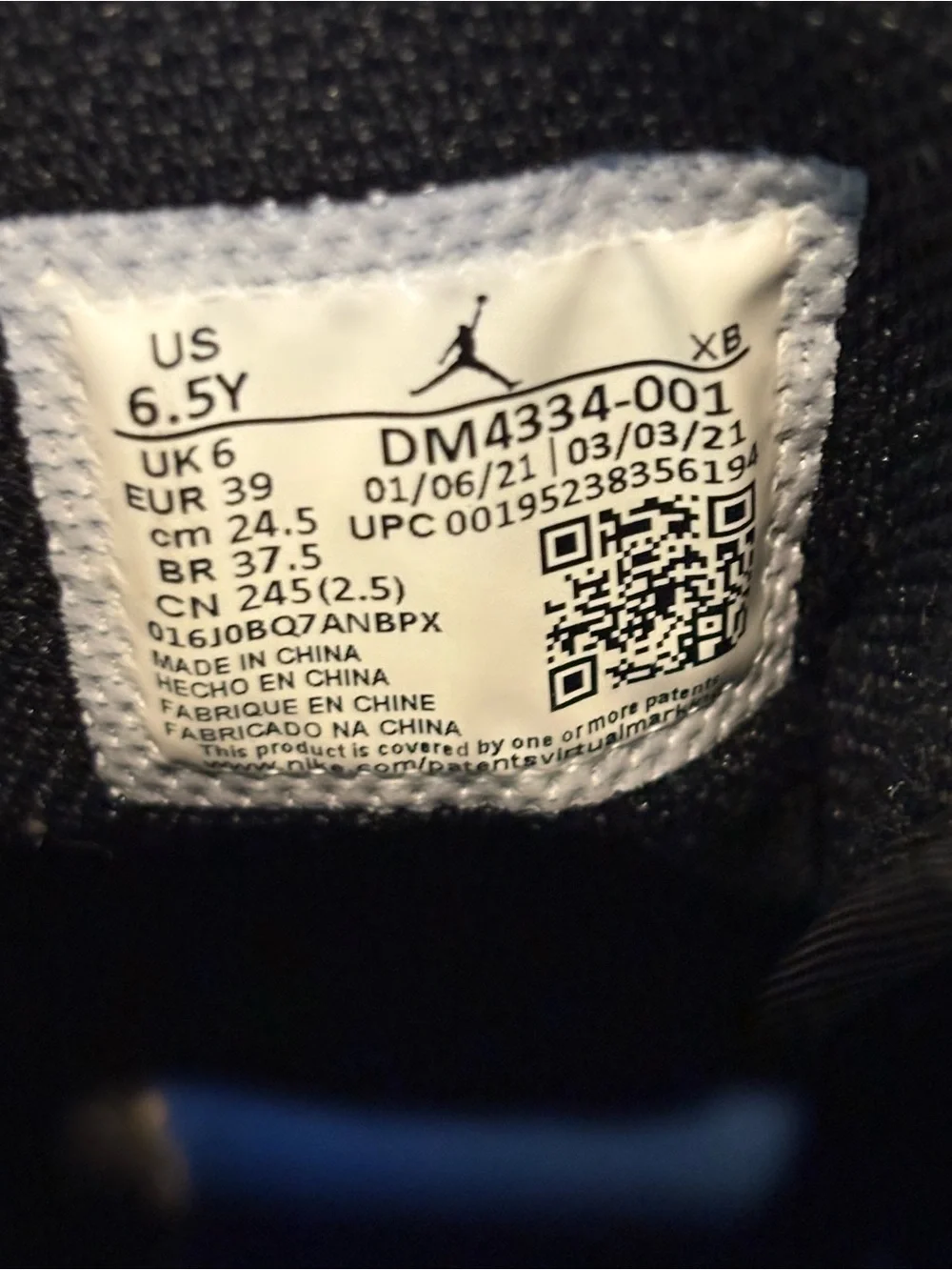 Nike Air Jordan 1 Mid SE GS Crater Black Racer Blue White DM4334 001 Sz 6.5Y